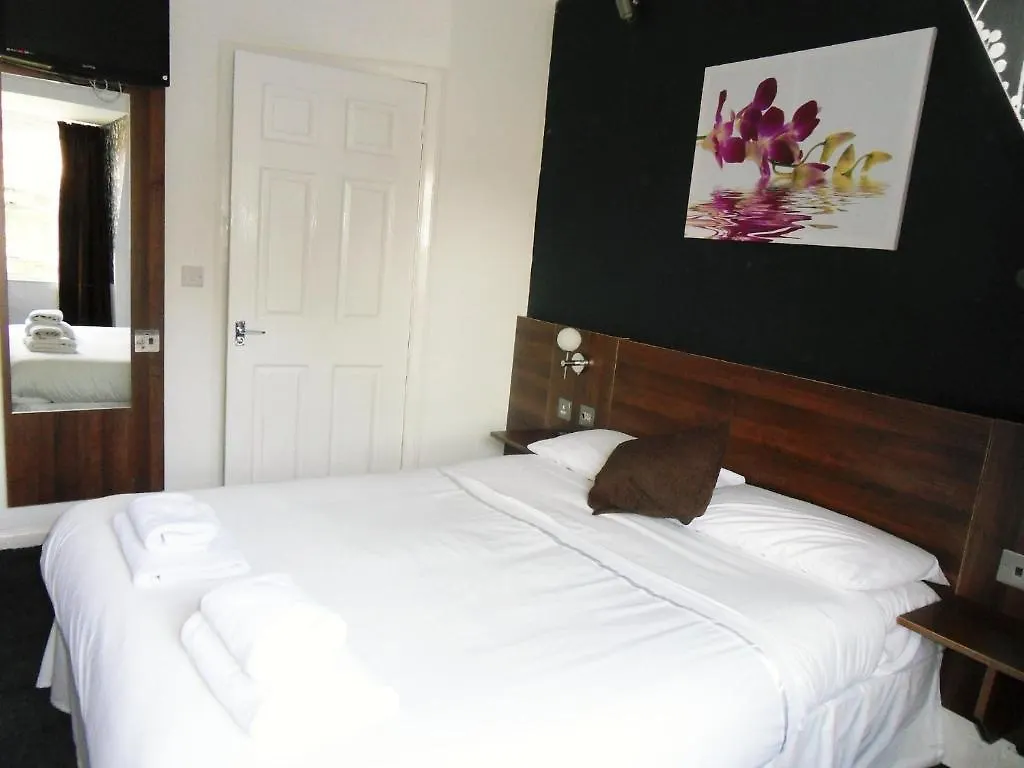 Blossom Guest House EDI