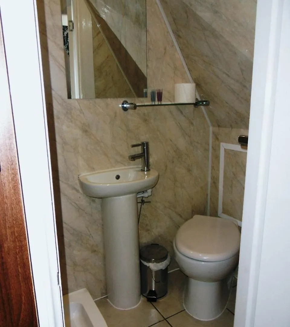 Blossom Guest House EDI 3*,  Großbritannien